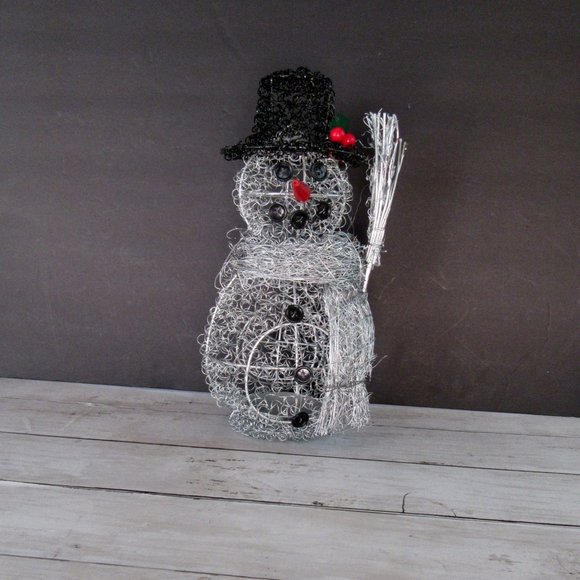 Wire mesh snowman candle holder - 15" tall - Picture 3 of 11
